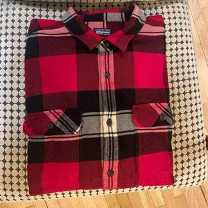 Patagonia Fjord Flannel Shirt - Men's Size X- large NEVER WORN